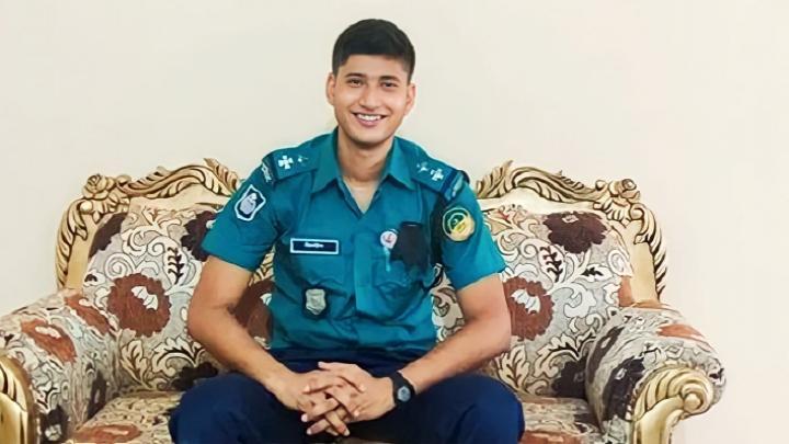 এসআইয়ের ঝুলন্ত লাশ উদ্ধার টঙ্গী পুলিশ ব্যারাক থেকে এসআইয়ের_ঝুলন্ত_লাশ_উদ্ধার_টঙ্গী_পুলিশ_ব্যারাক_থেকে